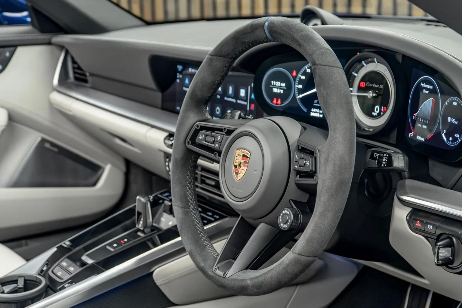 2023 Porsche 911 Turbo S Cabriolet, 28/30