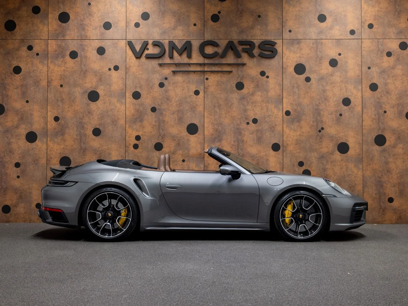 2023 Porsche 911 Turbo S Cabriolet proposée par un spécialiste de la supercar à Gronau, Allemagne, photo 6 sur 25