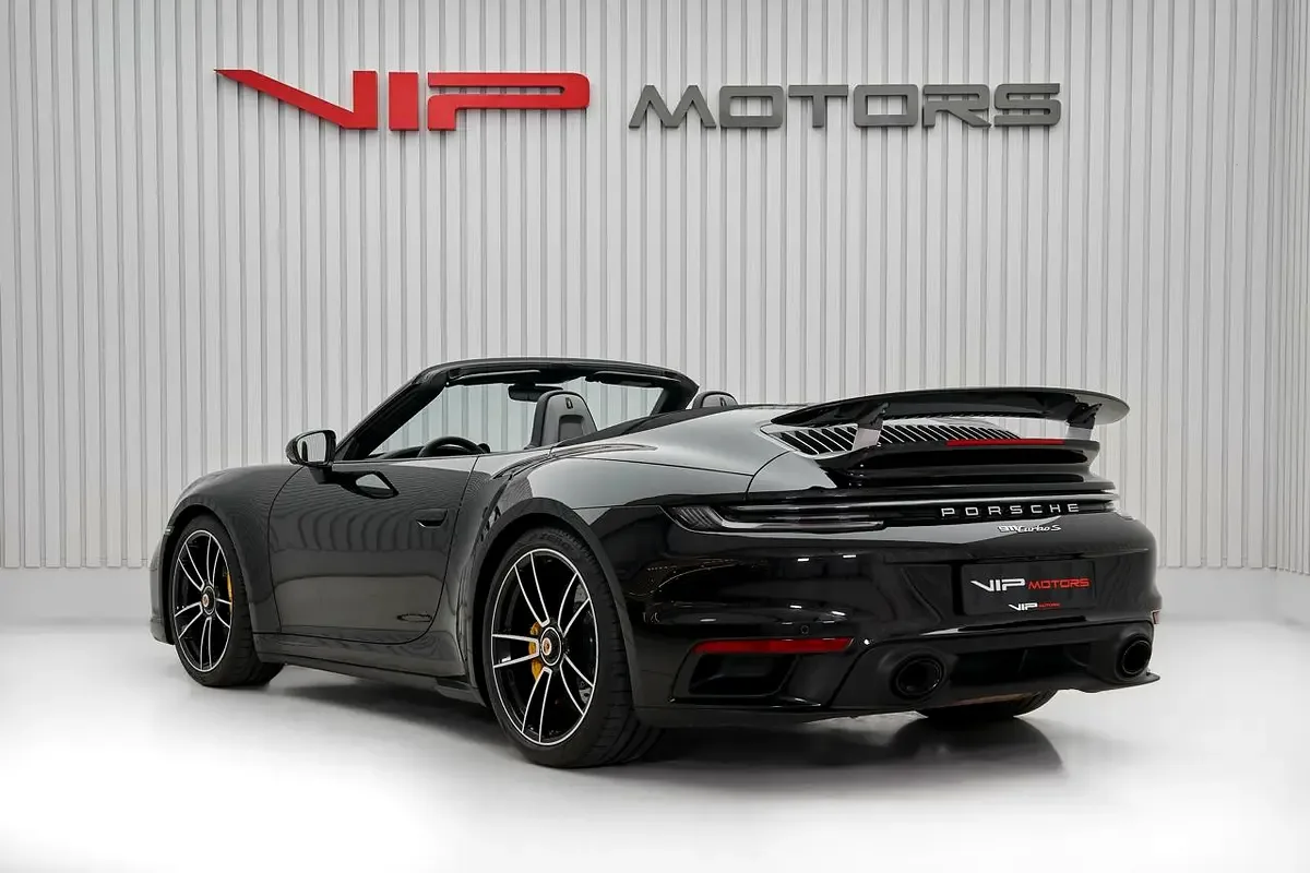 2023 Porsche 911 Turbo S Cabriolet, 6/12