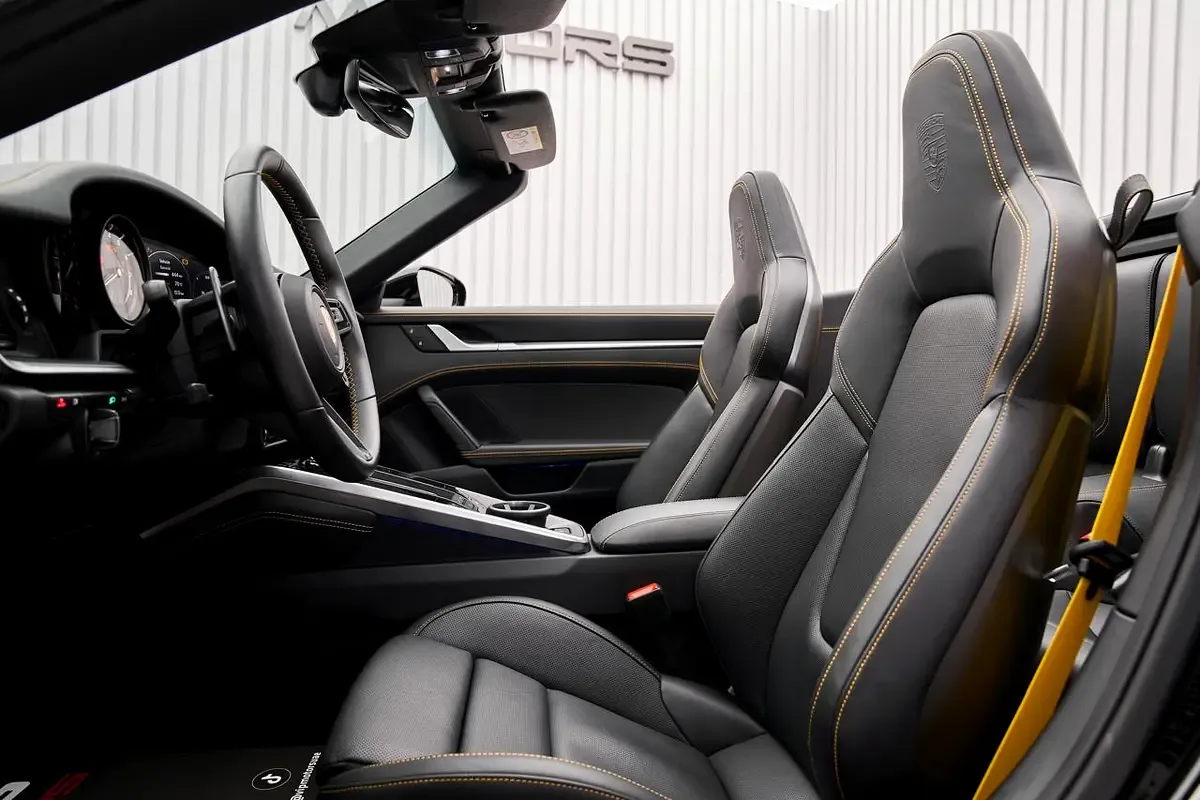 2023 Porsche 911 Turbo S Cabriolet, 12/12