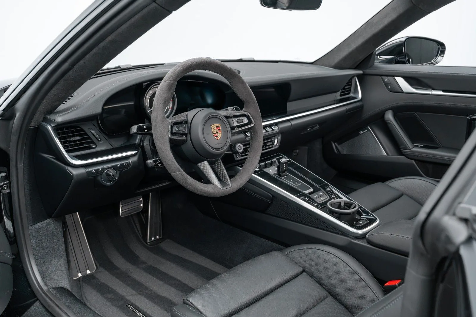 2023 Porsche 911 Turbo S, 11/25