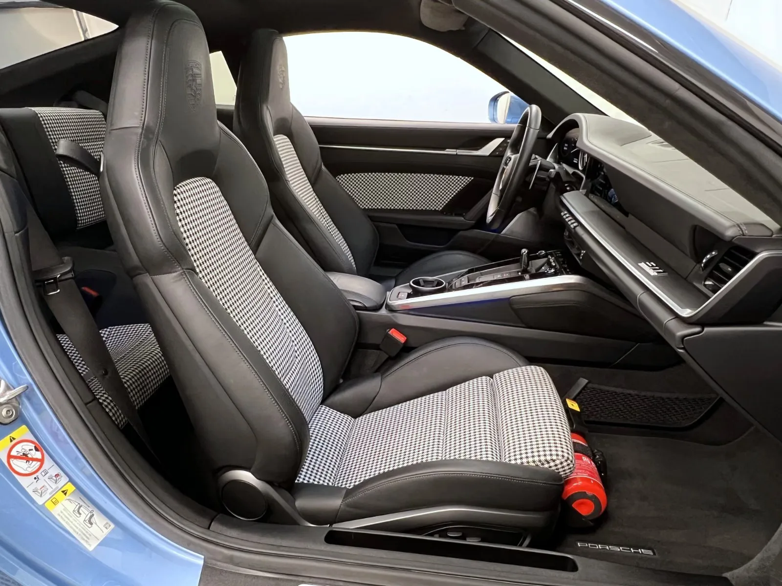 2023 Porsche 911 Turbo S, 21/27