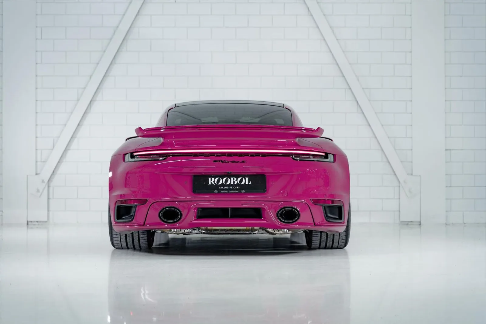 2023 Porsche 911 Turbo S, 4/30