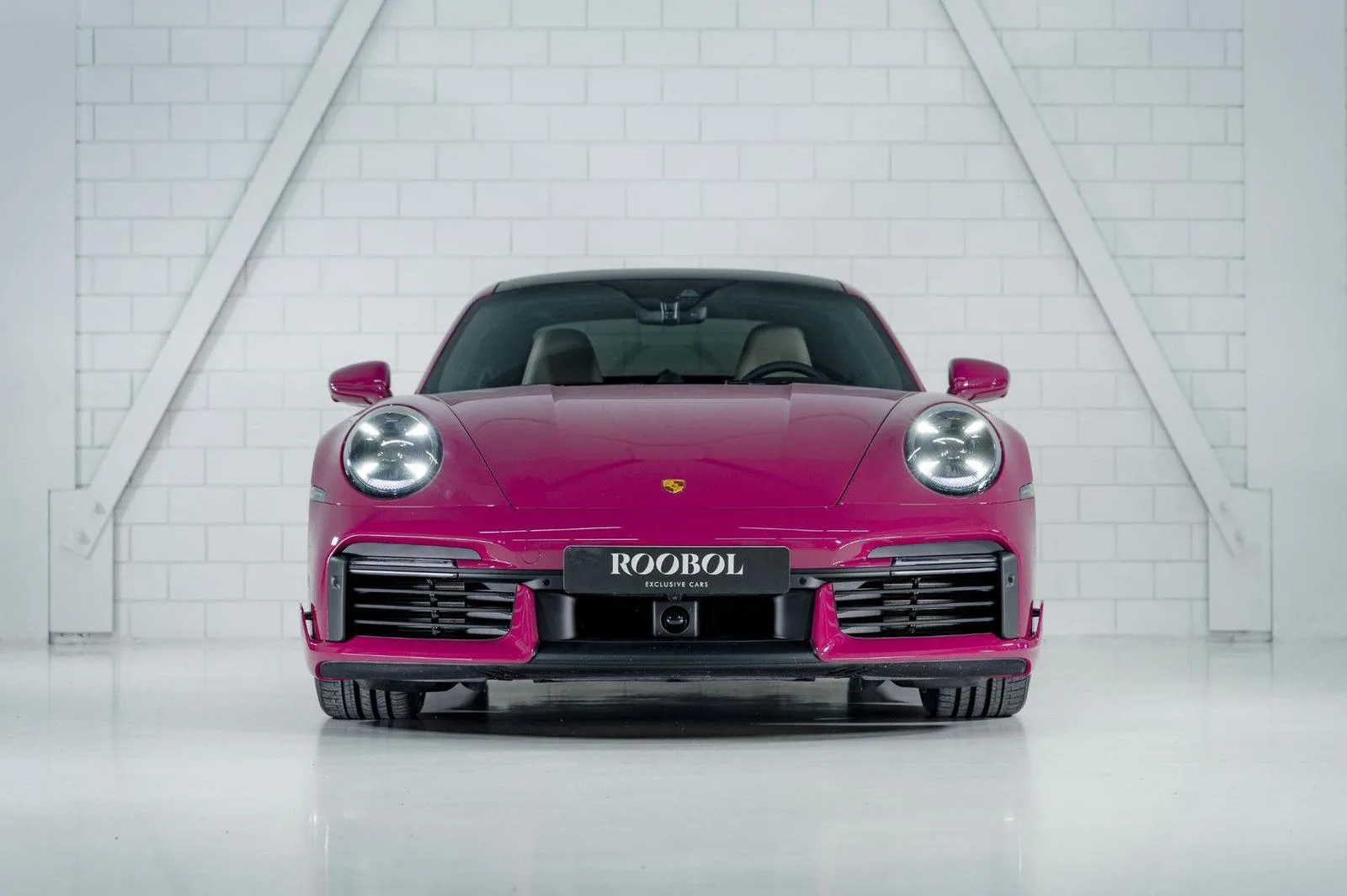 2023 Porsche 911 Turbo S, 15/30