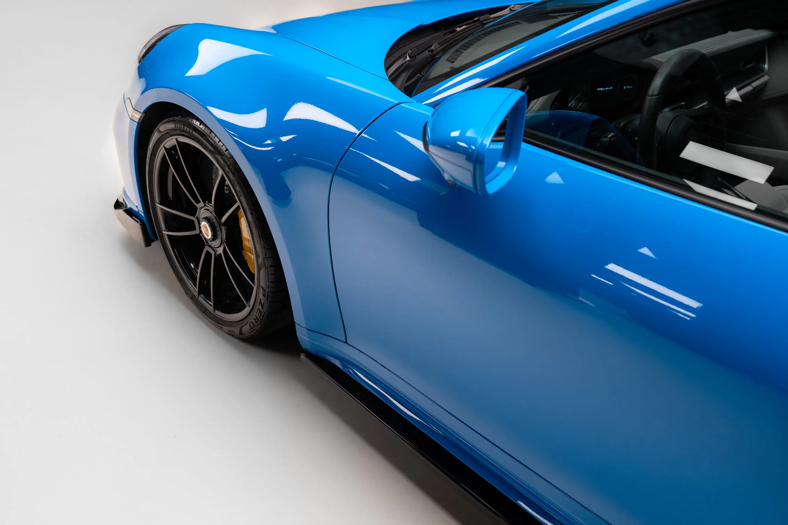 2023 Porsche 911 Turbo S, 8/30