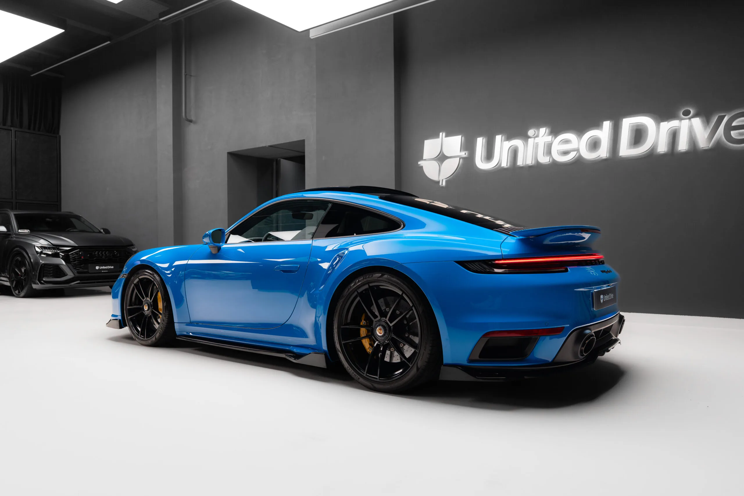 2023 Porsche 911 Turbo S, 9/30