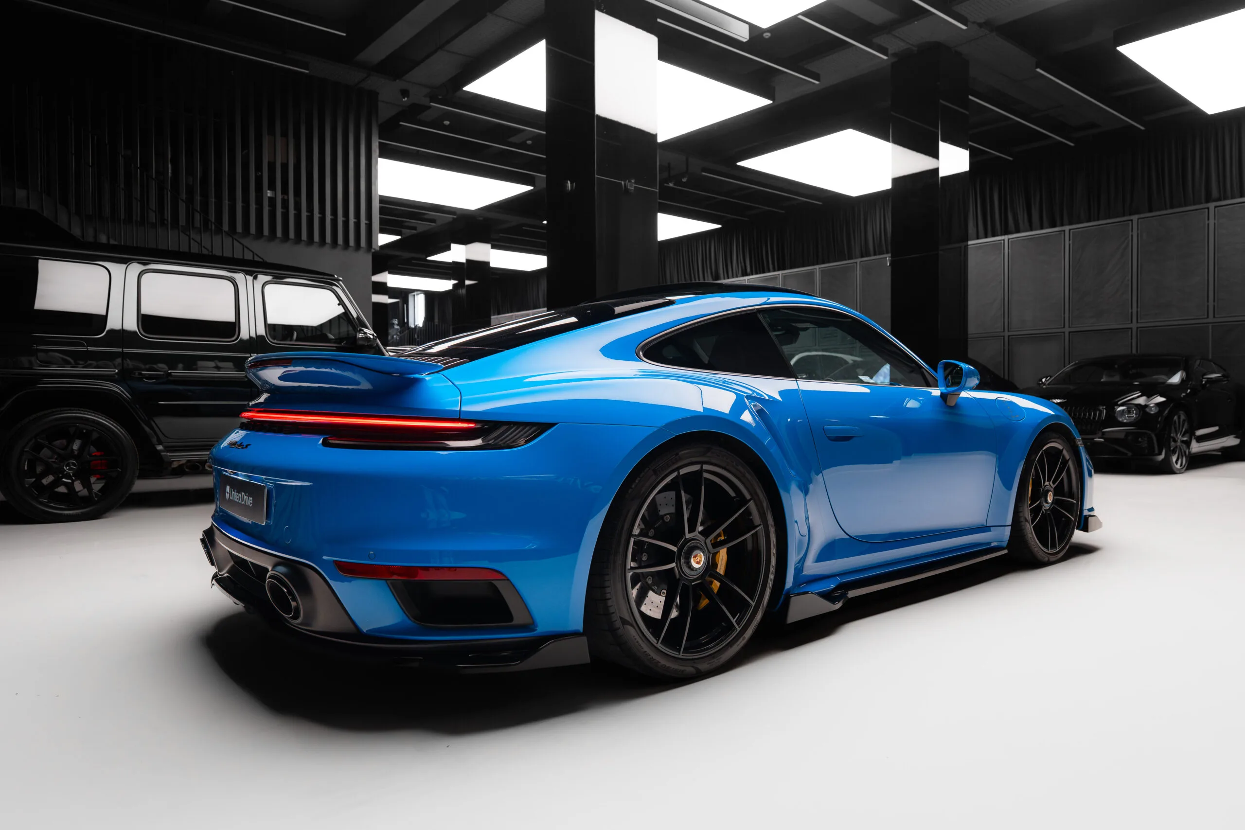 2023 Porsche 911 Turbo S, 11/30