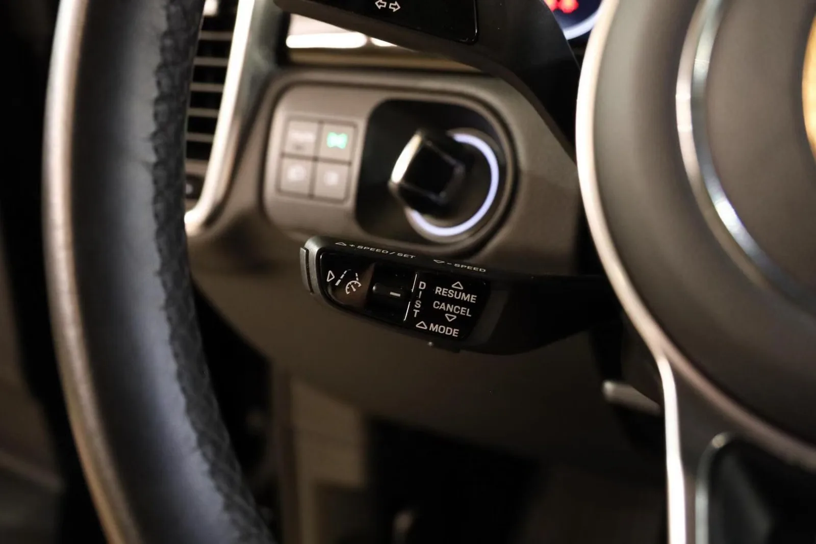 2023 Porsche Cayenne Coupé E-Hybrid Platinum Edition, 16/30