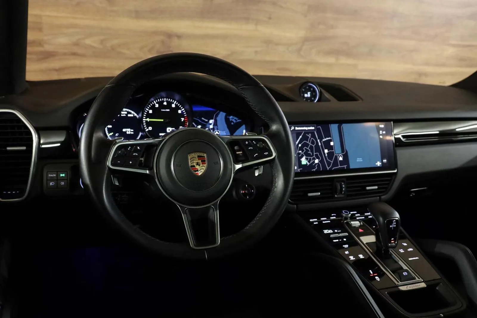 2023 Porsche Cayenne Coupé E-Hybrid Platinum Edition, 23/30
