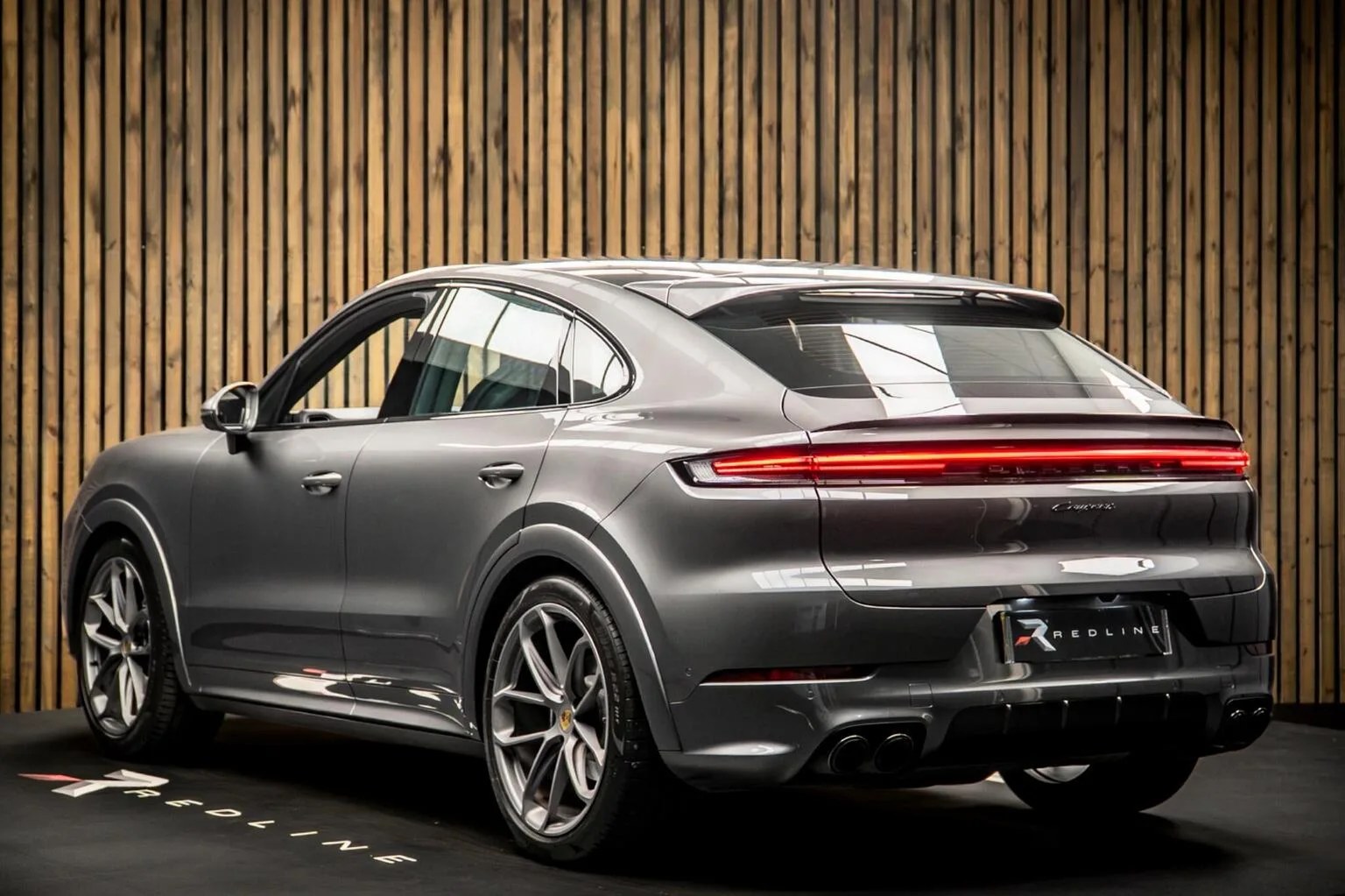 2023 Porsche Cayenne Coupé, 3/30