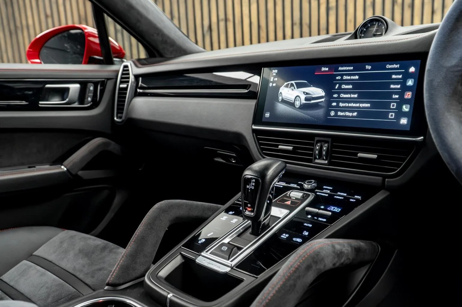 2023 Porsche Cayenne GTS Coupé, 24/30