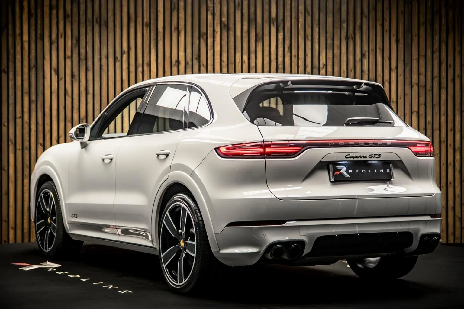 2023 Porsche Cayenne GTS, 3/30