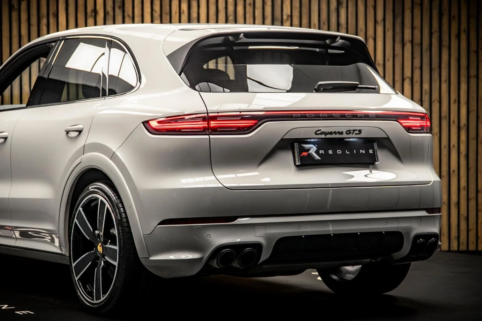 2023 Porsche Cayenne GTS, 19/30