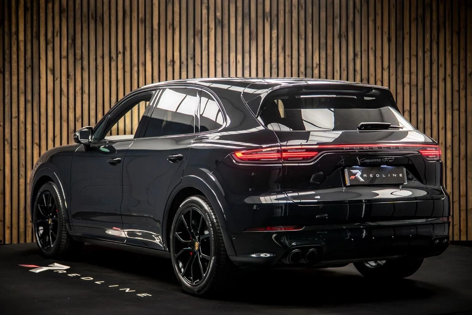 2023 Porsche Cayenne GTS, 3/30