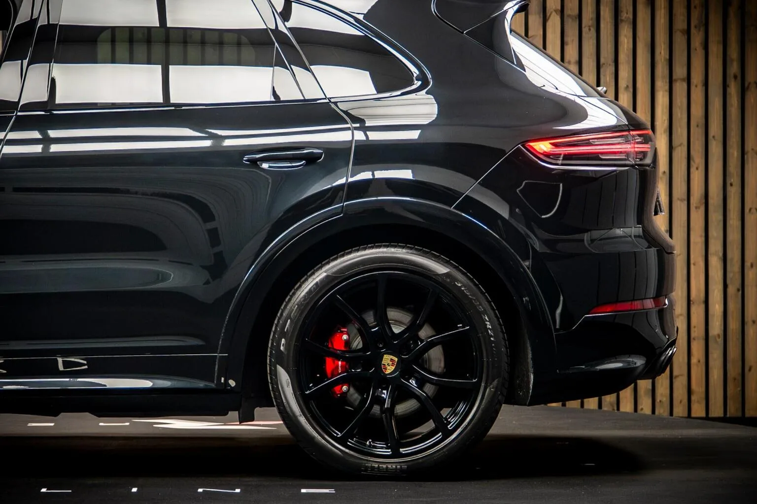 2023 Porsche Cayenne GTS, 17/30
