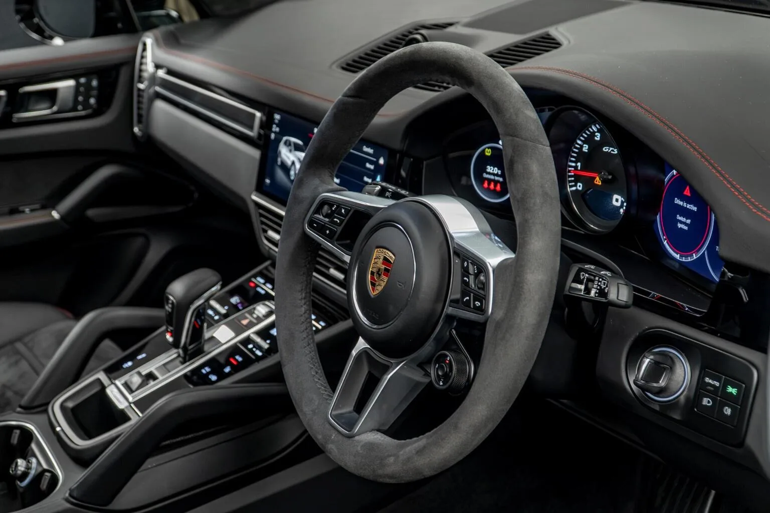 2023 Porsche Cayenne GTS, 27/30