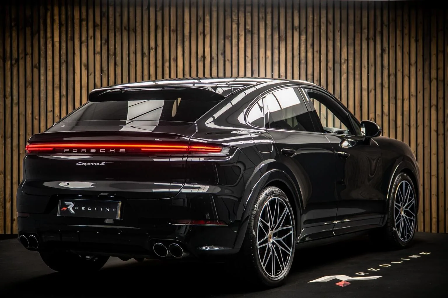 2023 Porsche Cayenne S Coupé, 4/30