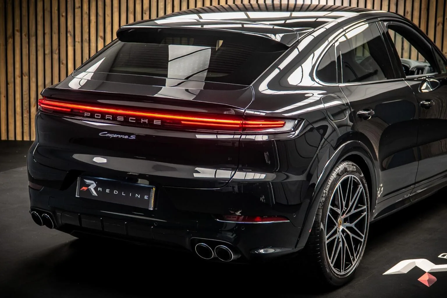 2023 Porsche Cayenne S Coupé, 21/30