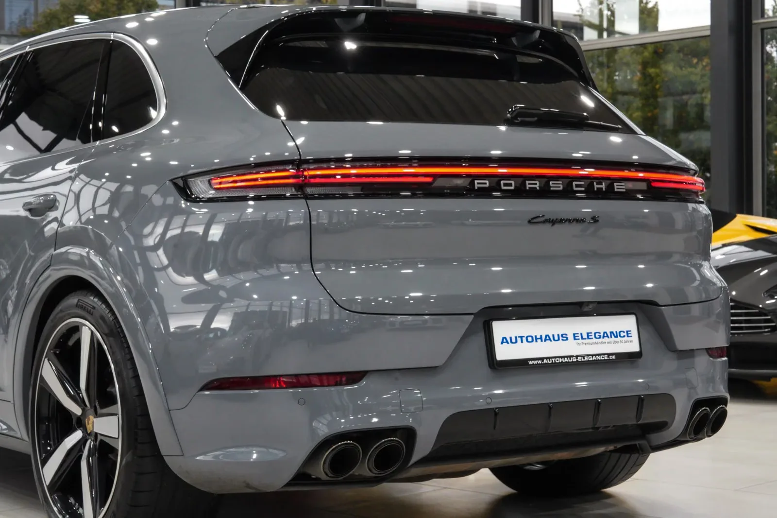2023 Porsche Cayenne S, 10/30