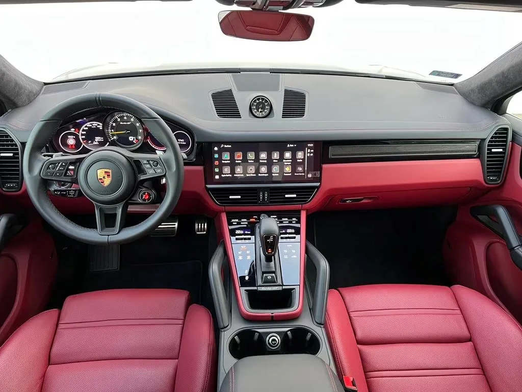 2023 Porsche Cayenne Turbo GT, 6/20