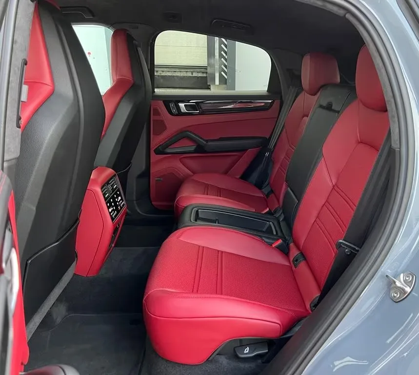2023 Porsche Cayenne Turbo GT, 15/20