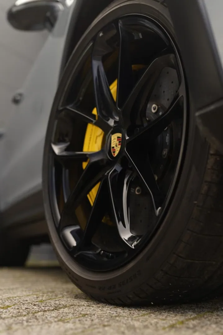 2023 Porsche Cayenne Turbo GT, 18/20
