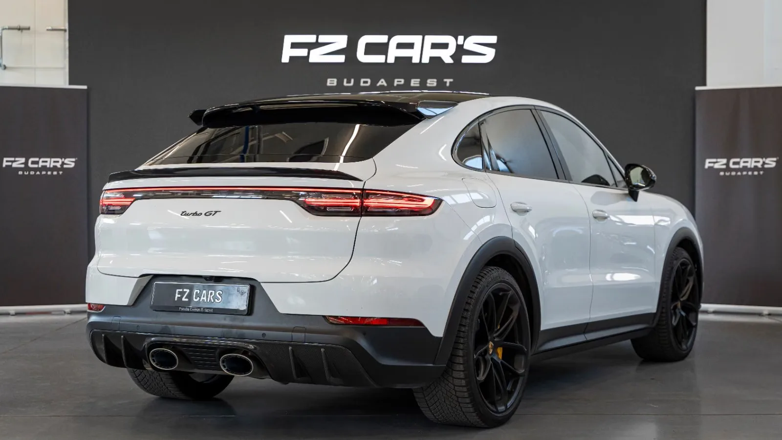 2023 Porsche Cayenne Turbo GT, 4/13