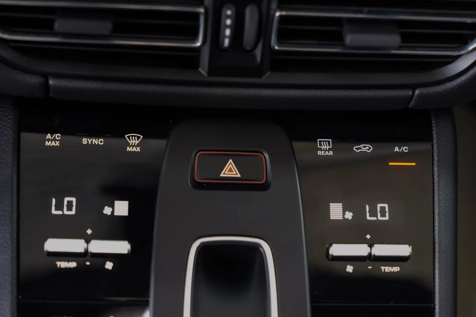 2023 Porsche Macan, 30/30