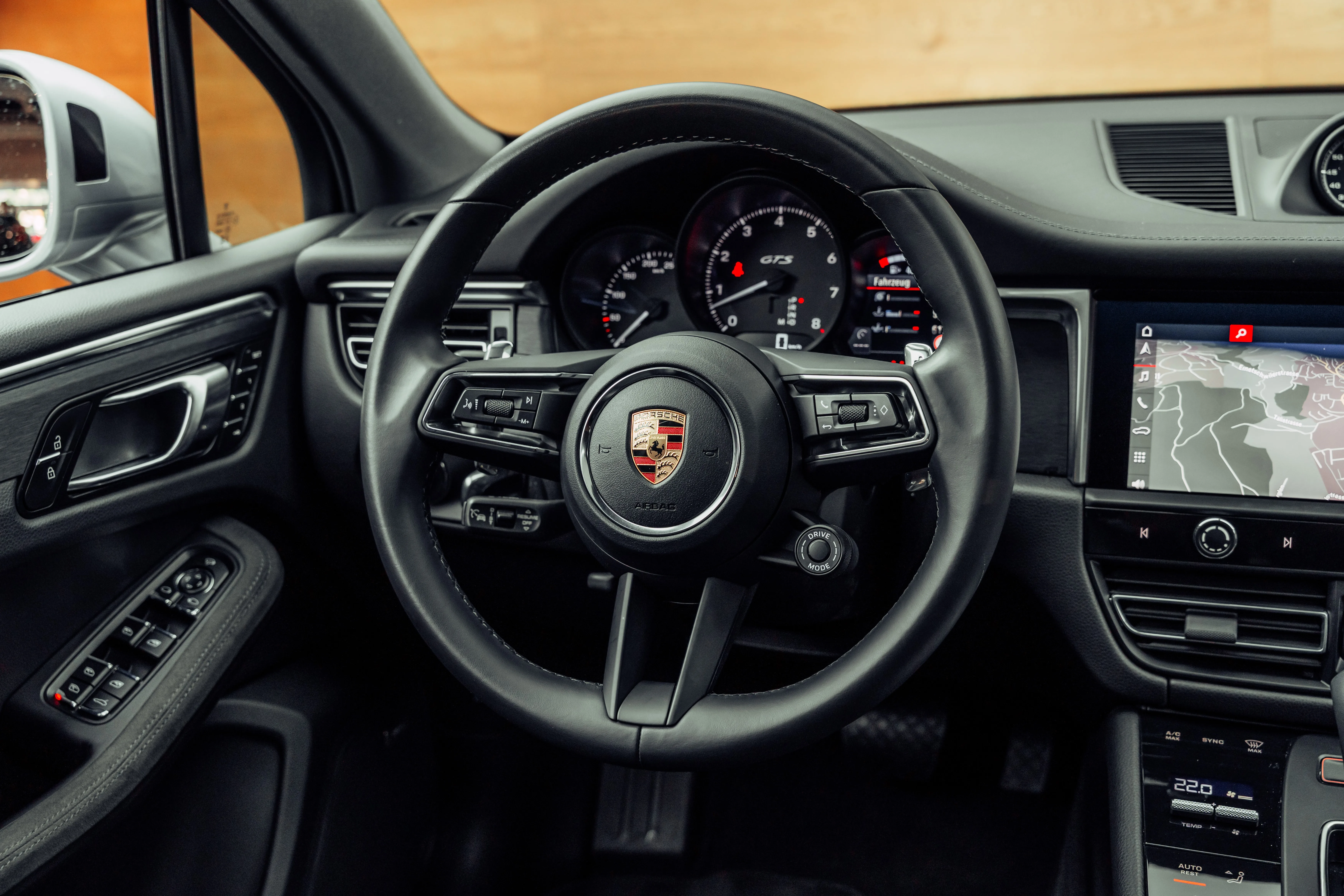 2023 Porsche Macan GTS, 15/19