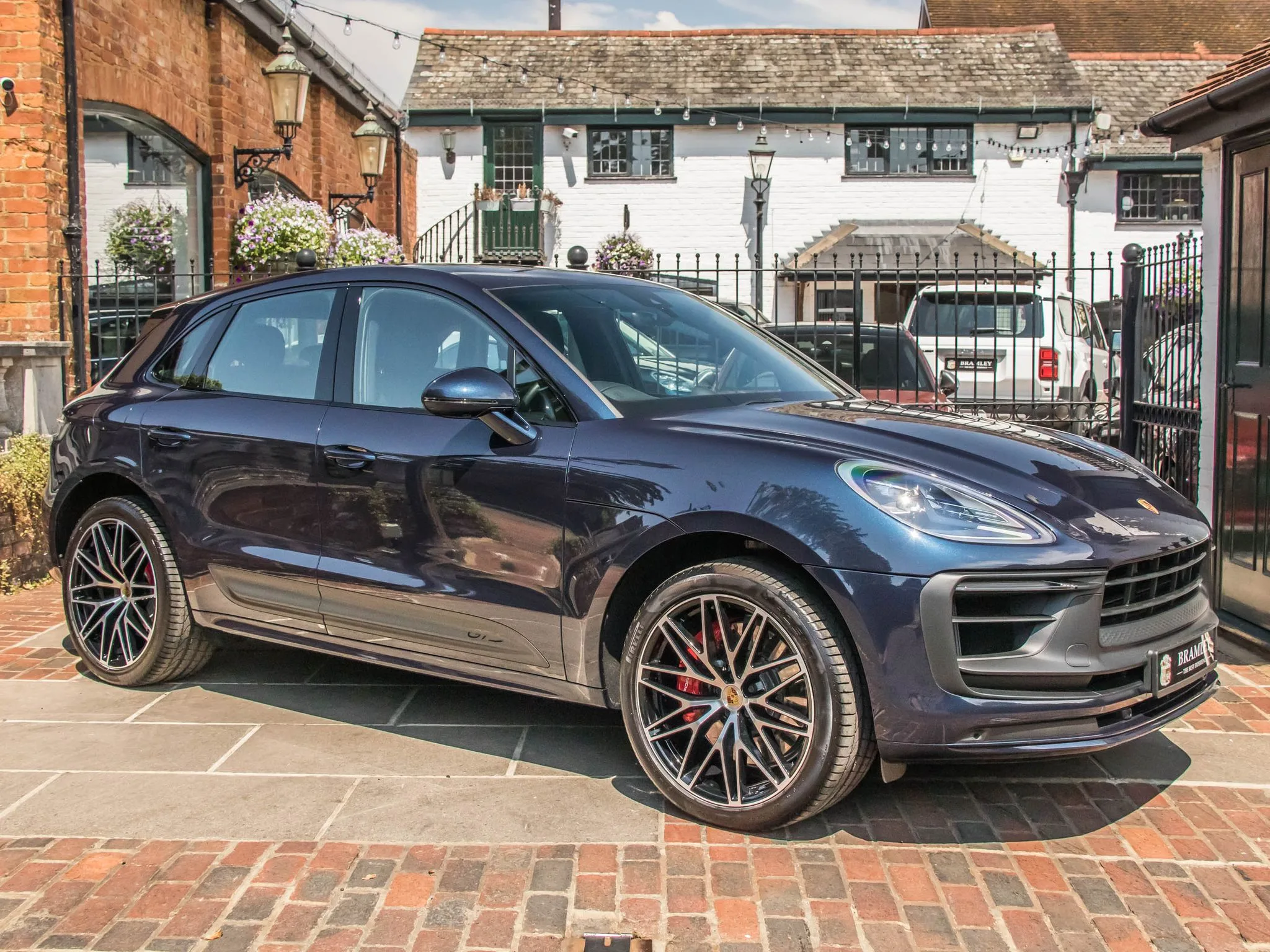 2023 Porsche Macan GTS, 4/23