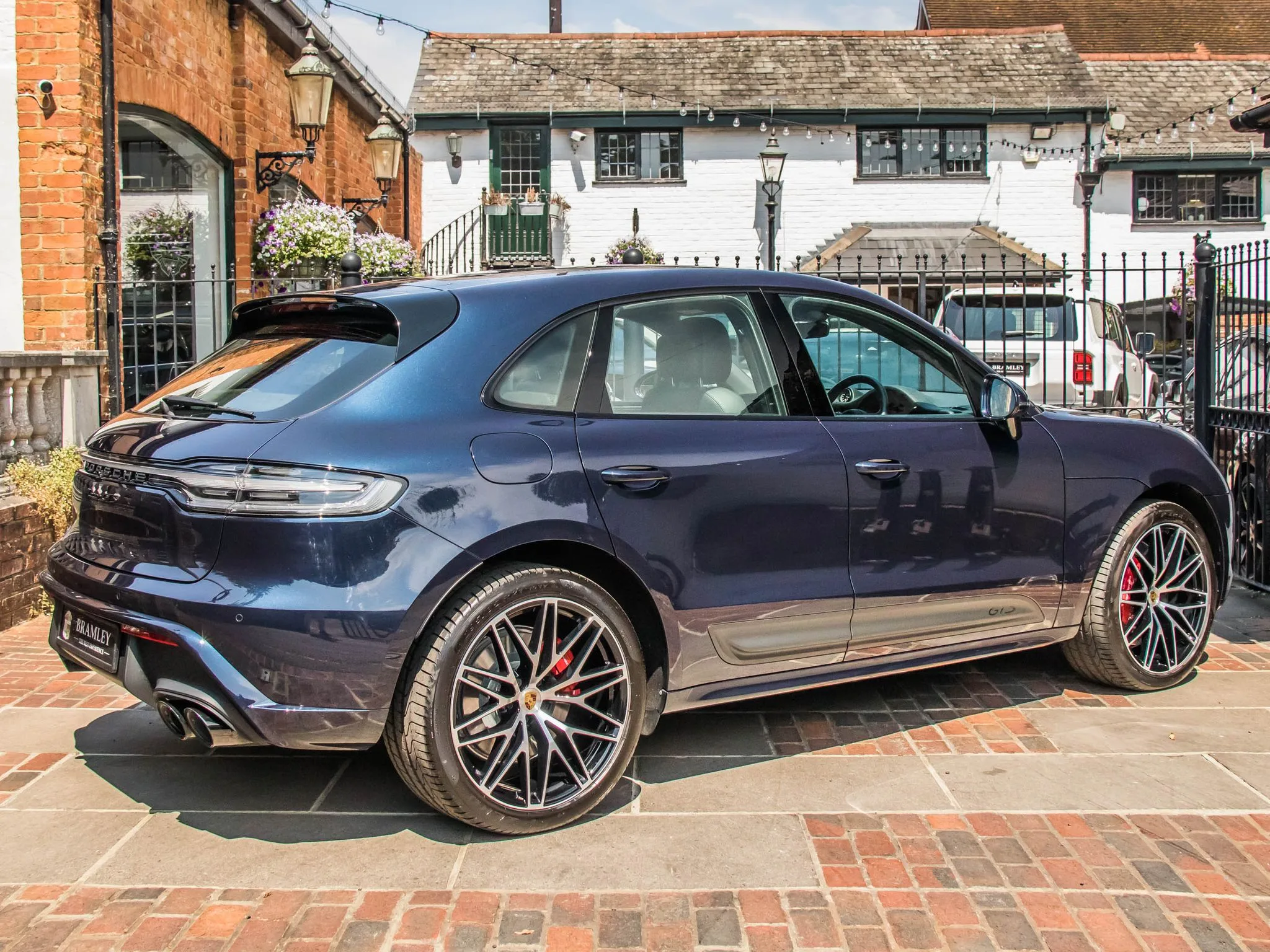 2023 Porsche Macan GTS, 9/23