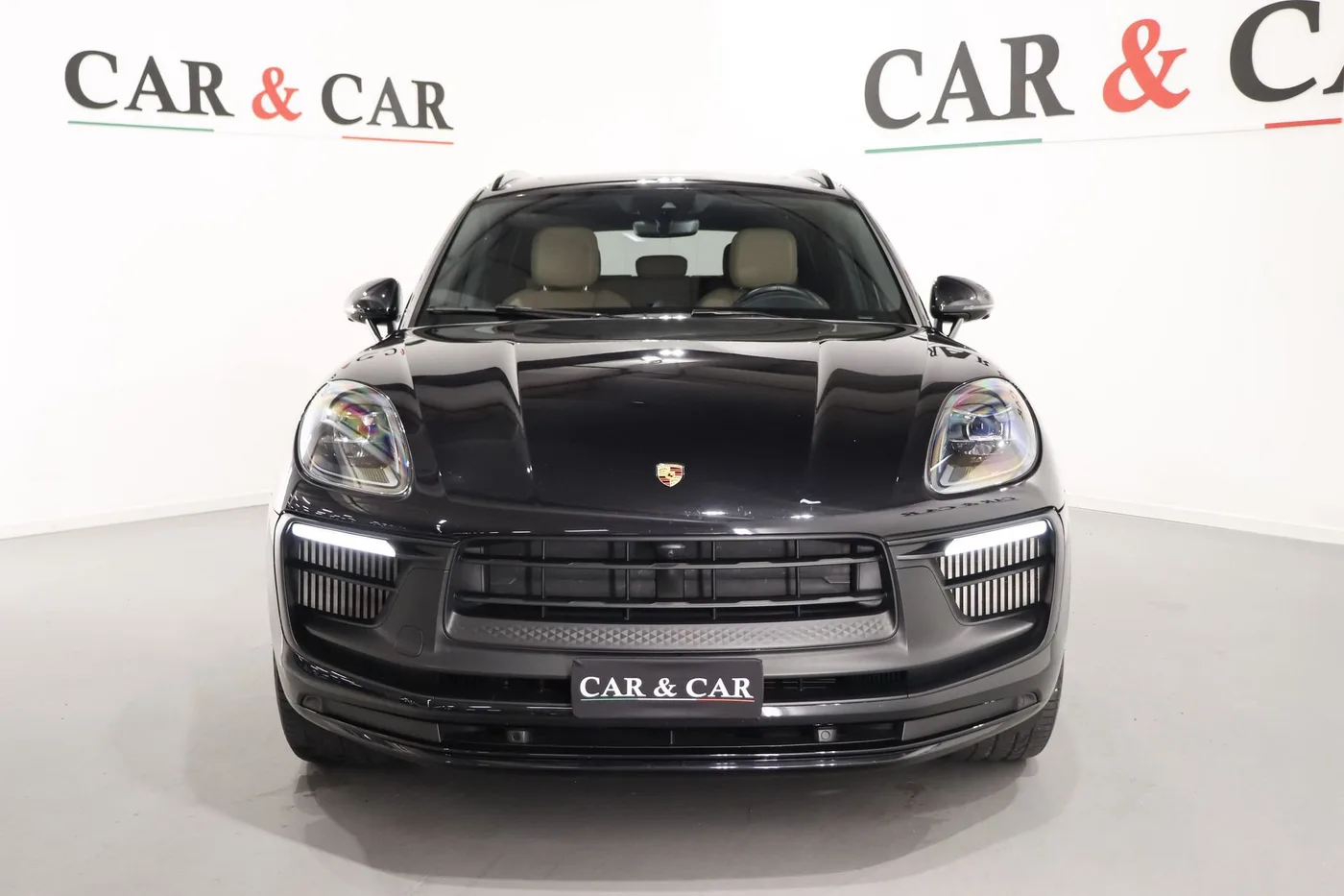 2023 Porsche Macan GTS offered by a supercar dealer in Zibido San Giacomo, Italy, photo 3 of 24