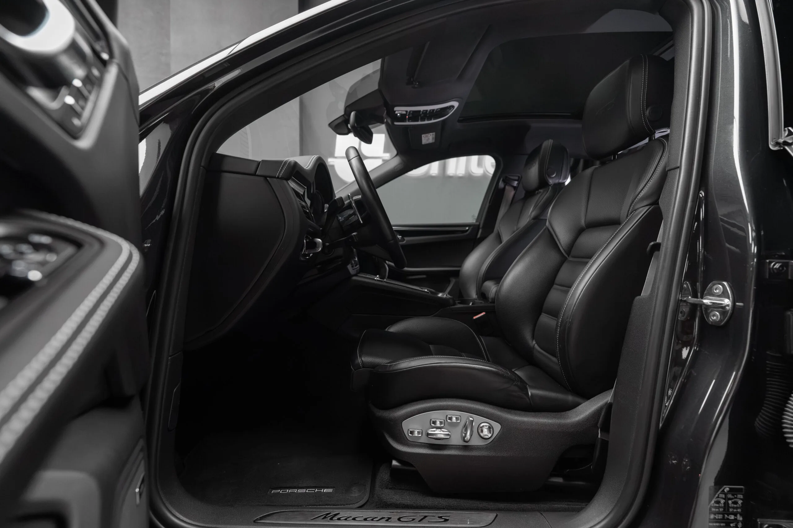 2023 Porsche Macan GTS, 24/30