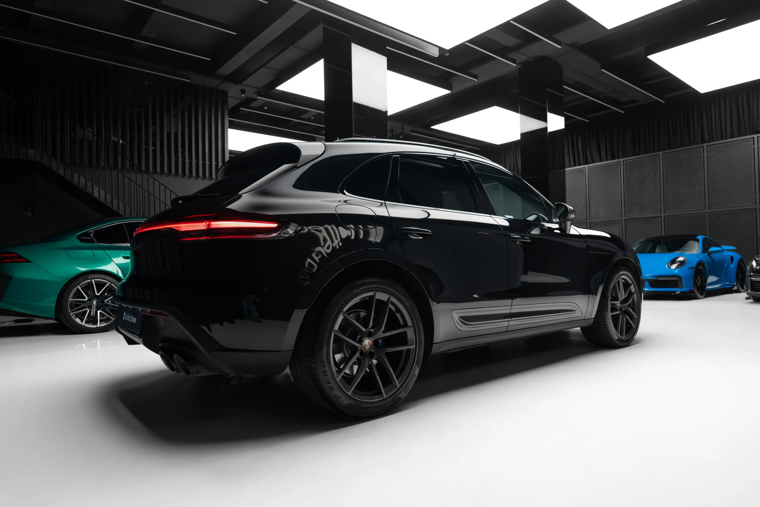 2023 Porsche Macan T, 10/30