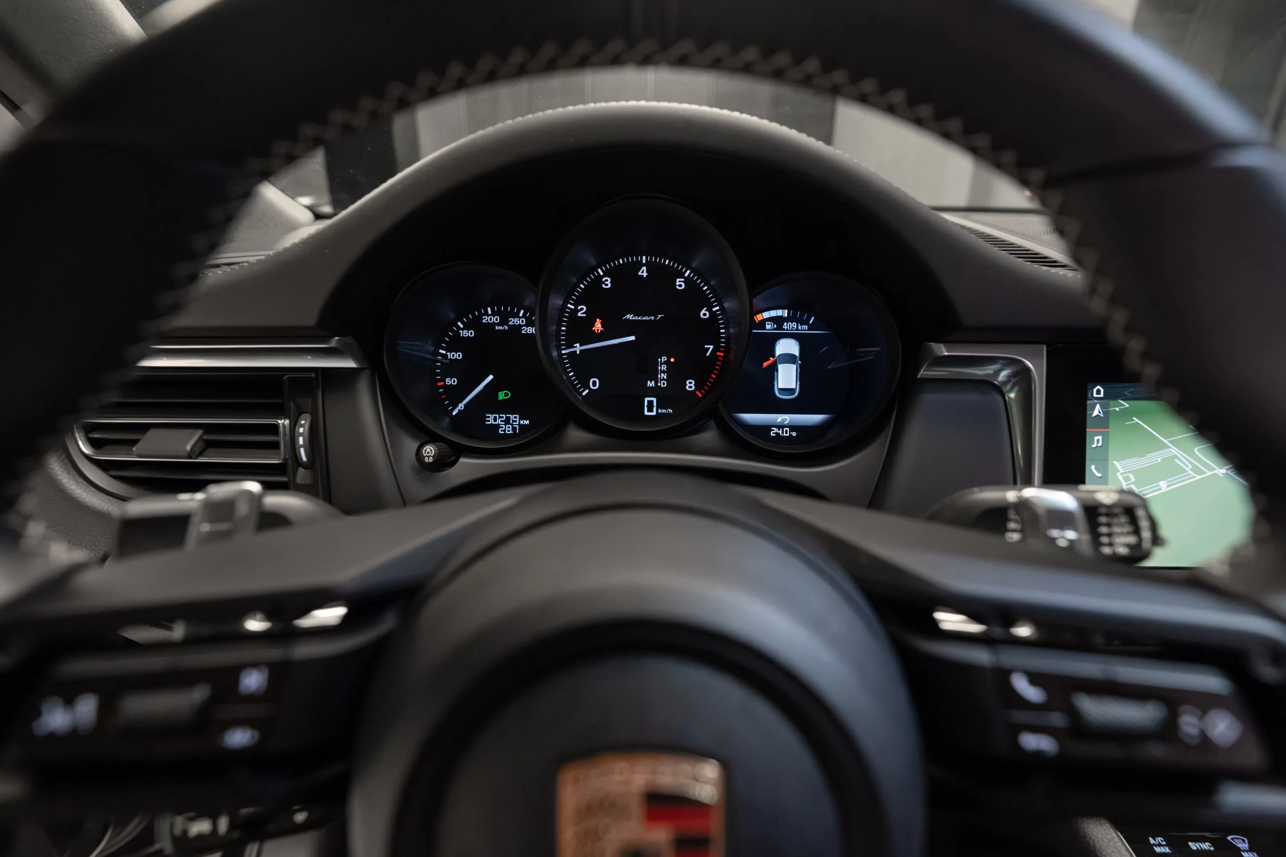 2023 Porsche Macan T, 20/30