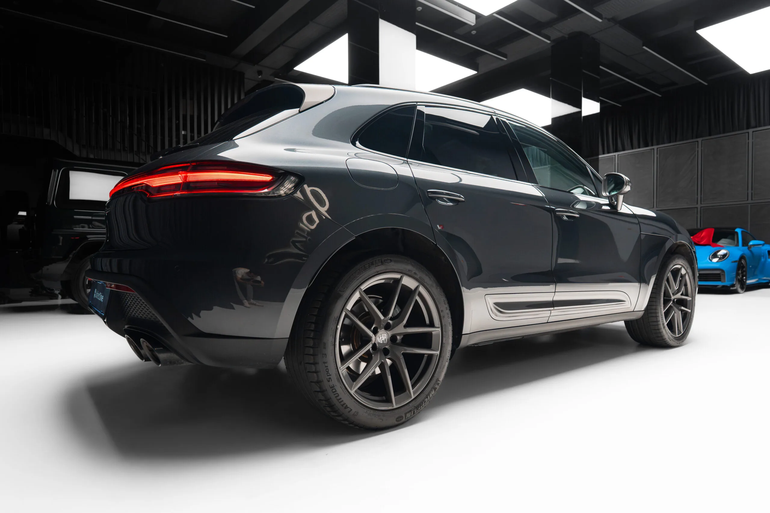 2023 Porsche Macan T, 6/30