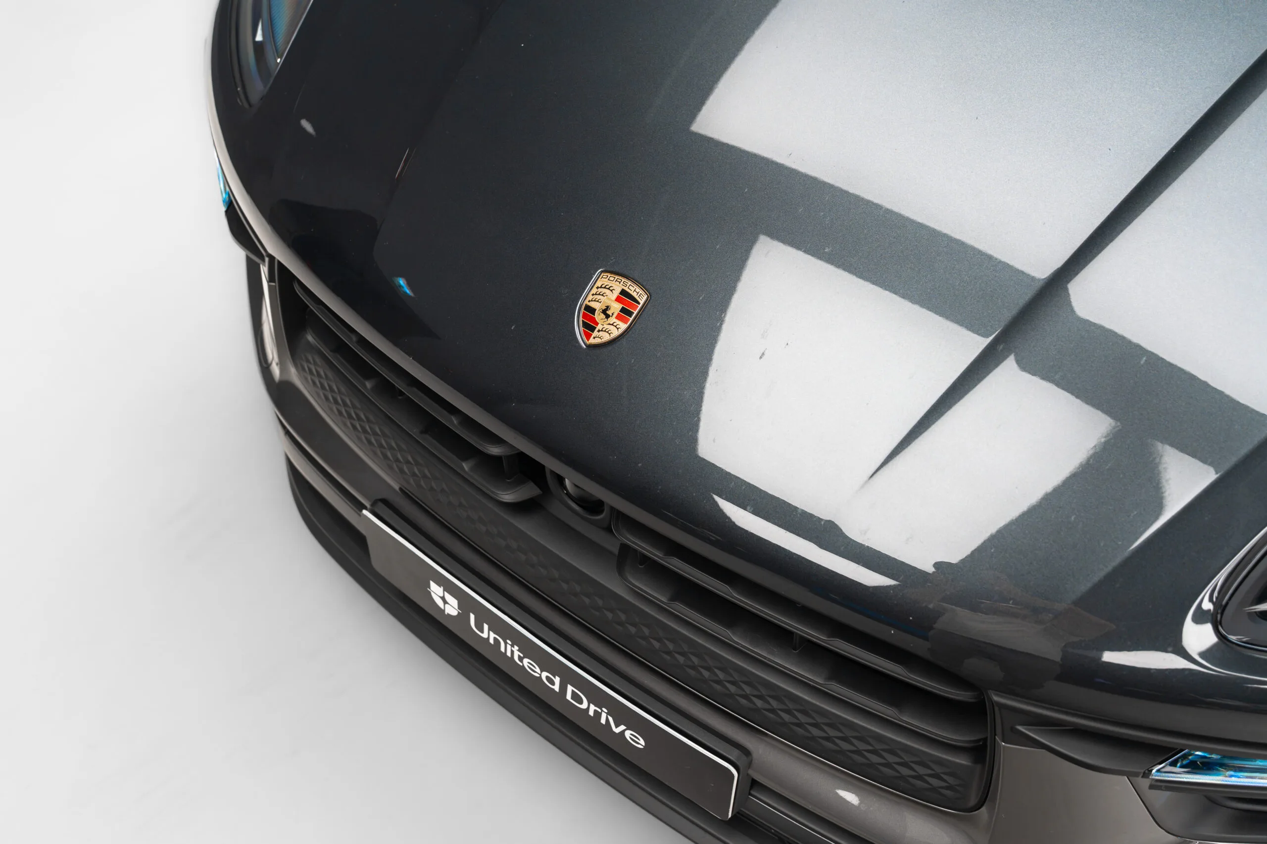 2023 Porsche Macan T, 7/30
