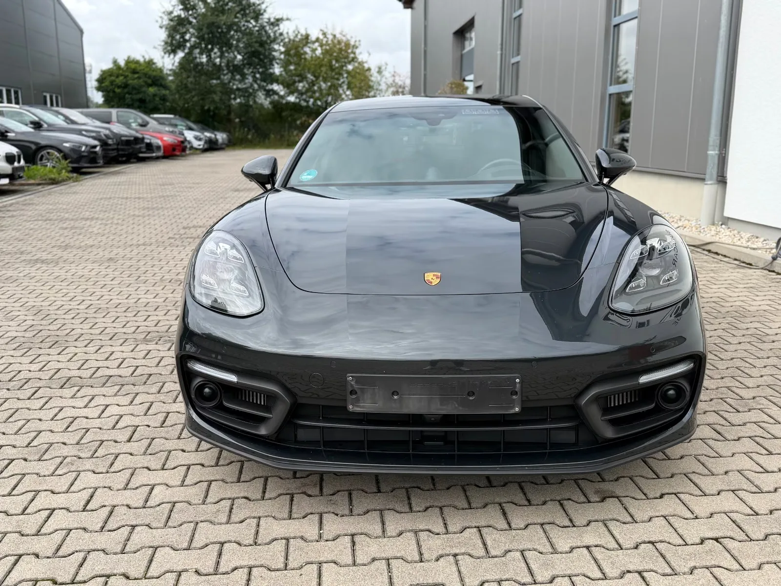 2023 Porsche Panamera 4 E-Hybrid Sport Turismo Platinum Edition, 4/27