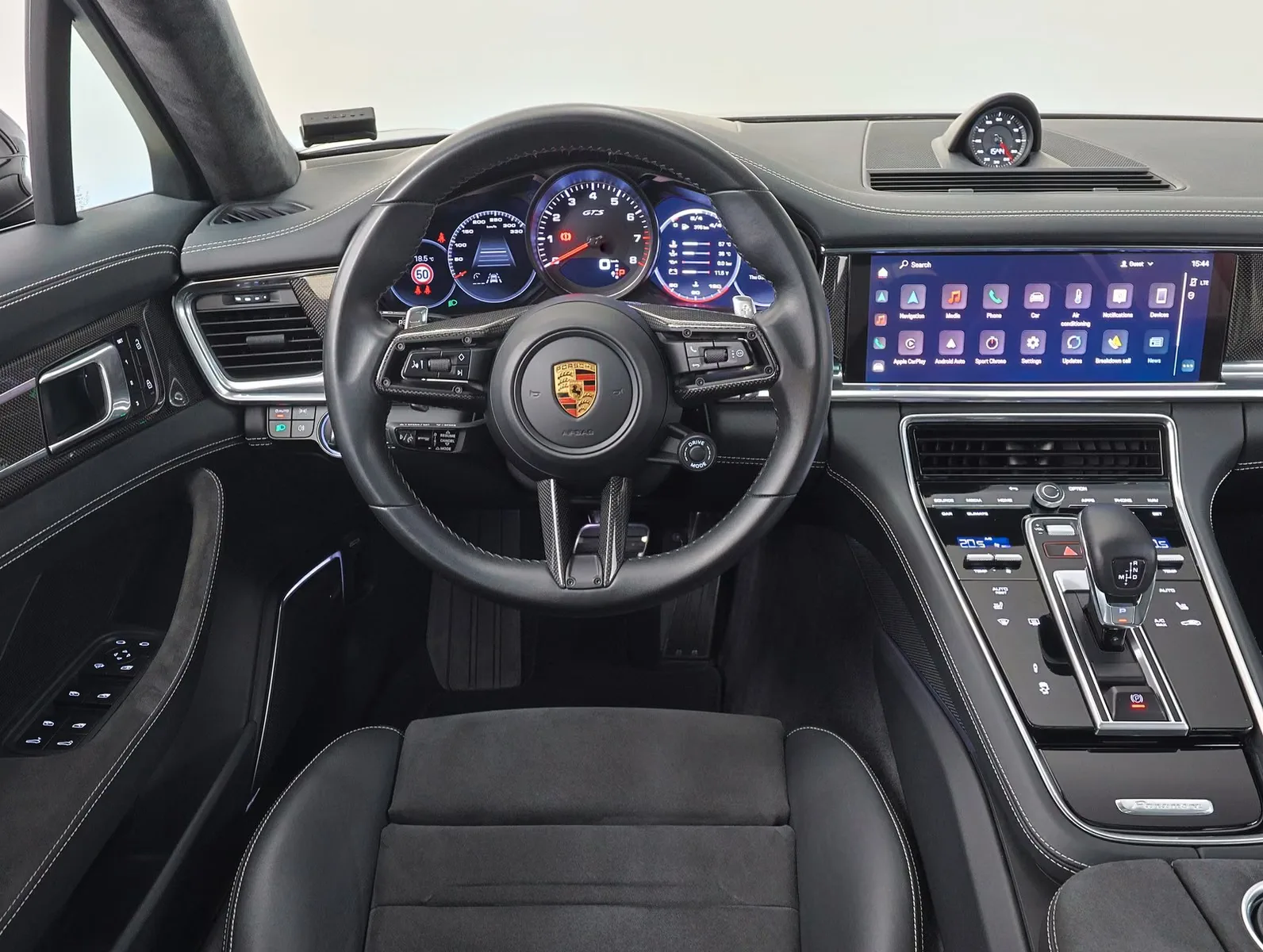 2023 Porsche Panamera GTS, 12/28