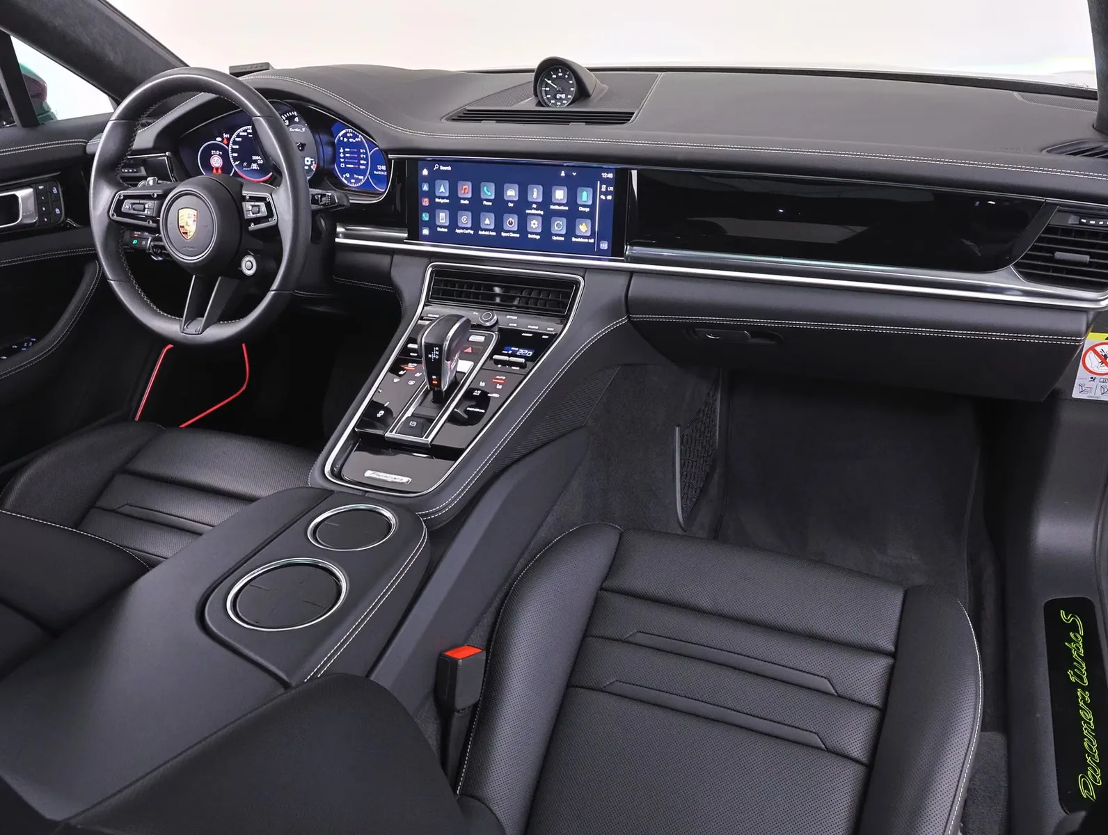 2023 Porsche Panamera Turbo S E-Hybrid, 27/30