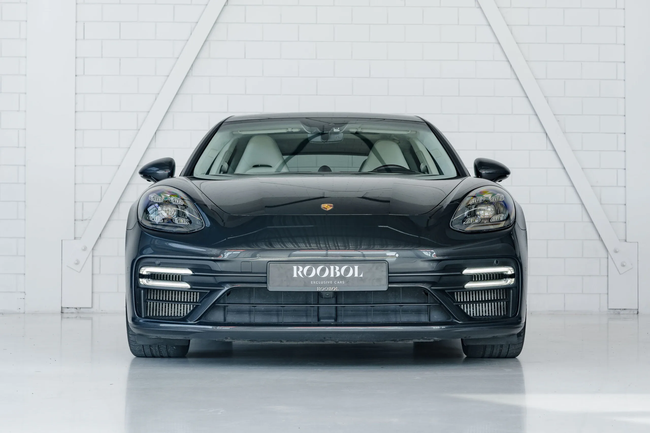 2023 Porsche Panamera Turbo S E-Hybrid Sport Turismo, 5/30