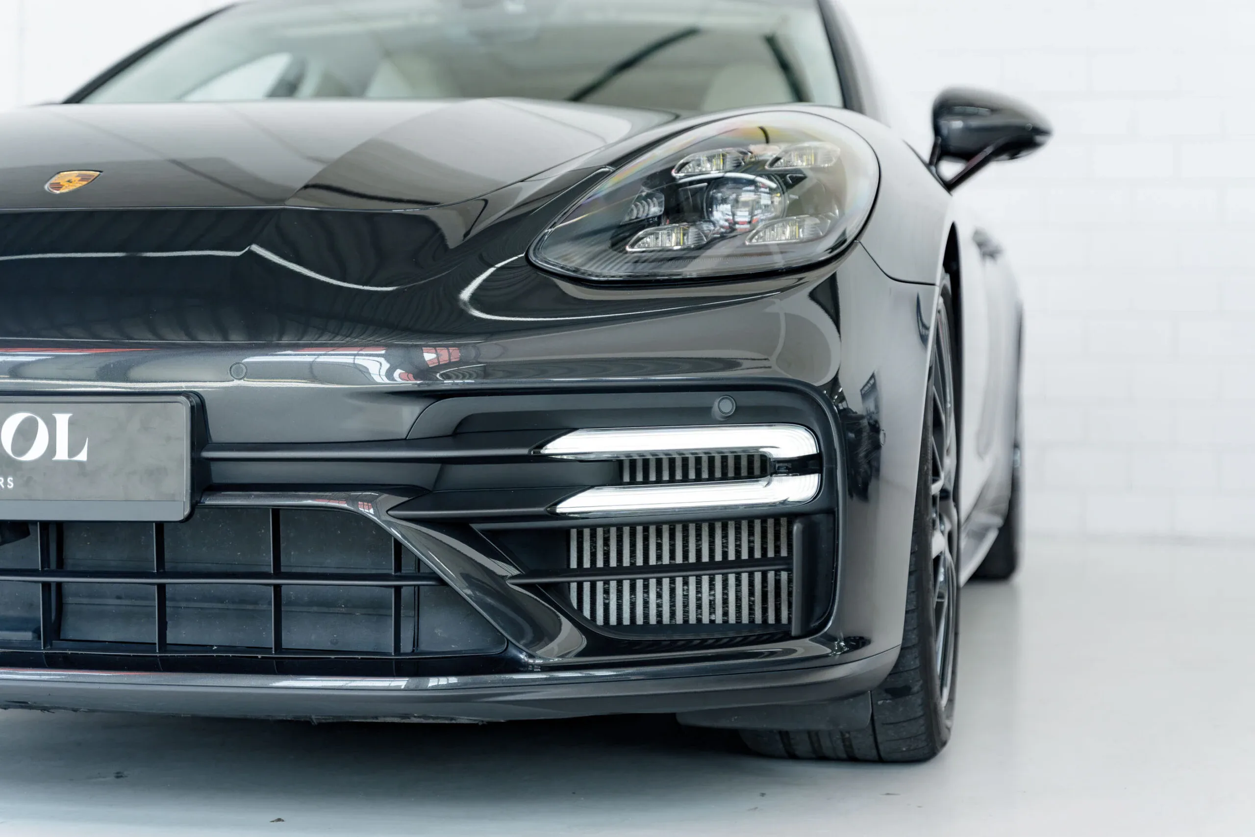 2023 Porsche Panamera Turbo S E-Hybrid Sport Turismo, 6/30