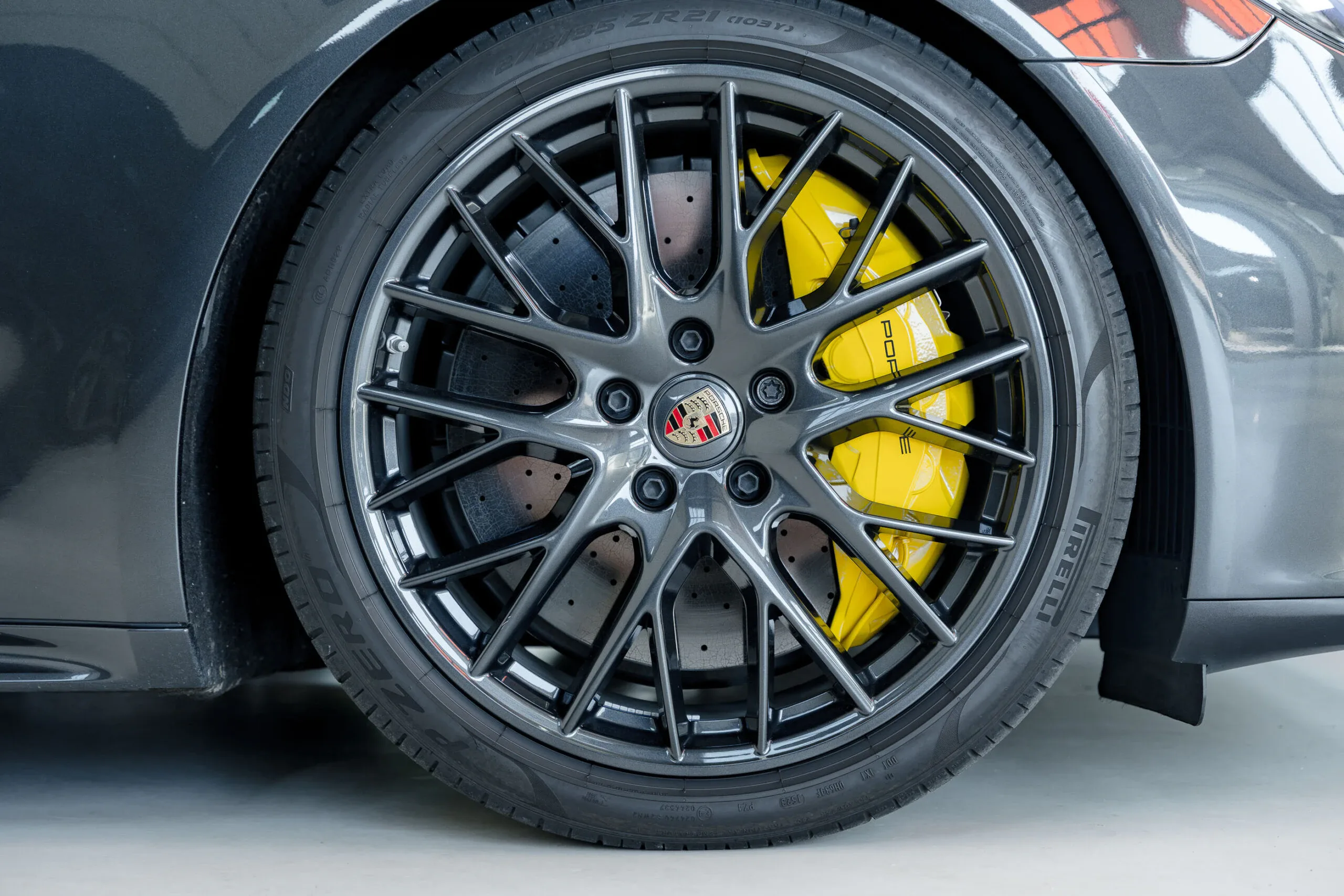 2023 Porsche Panamera Turbo S E-Hybrid Sport Turismo, 11/30