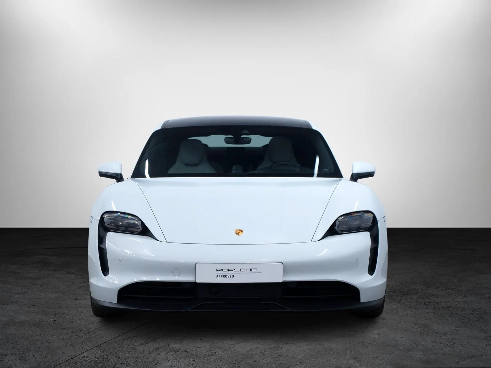2023 Porsche Taycan 4S, 2/26