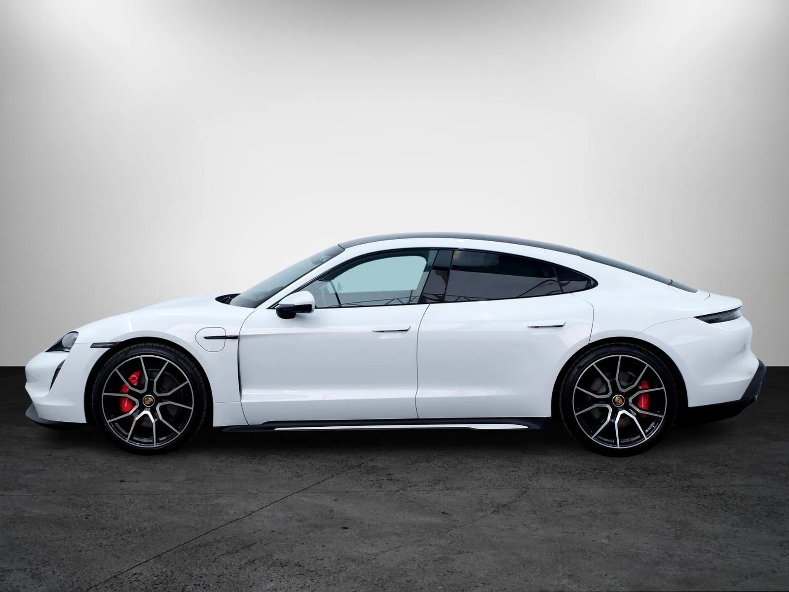 2023 Porsche Taycan 4S, 7/26