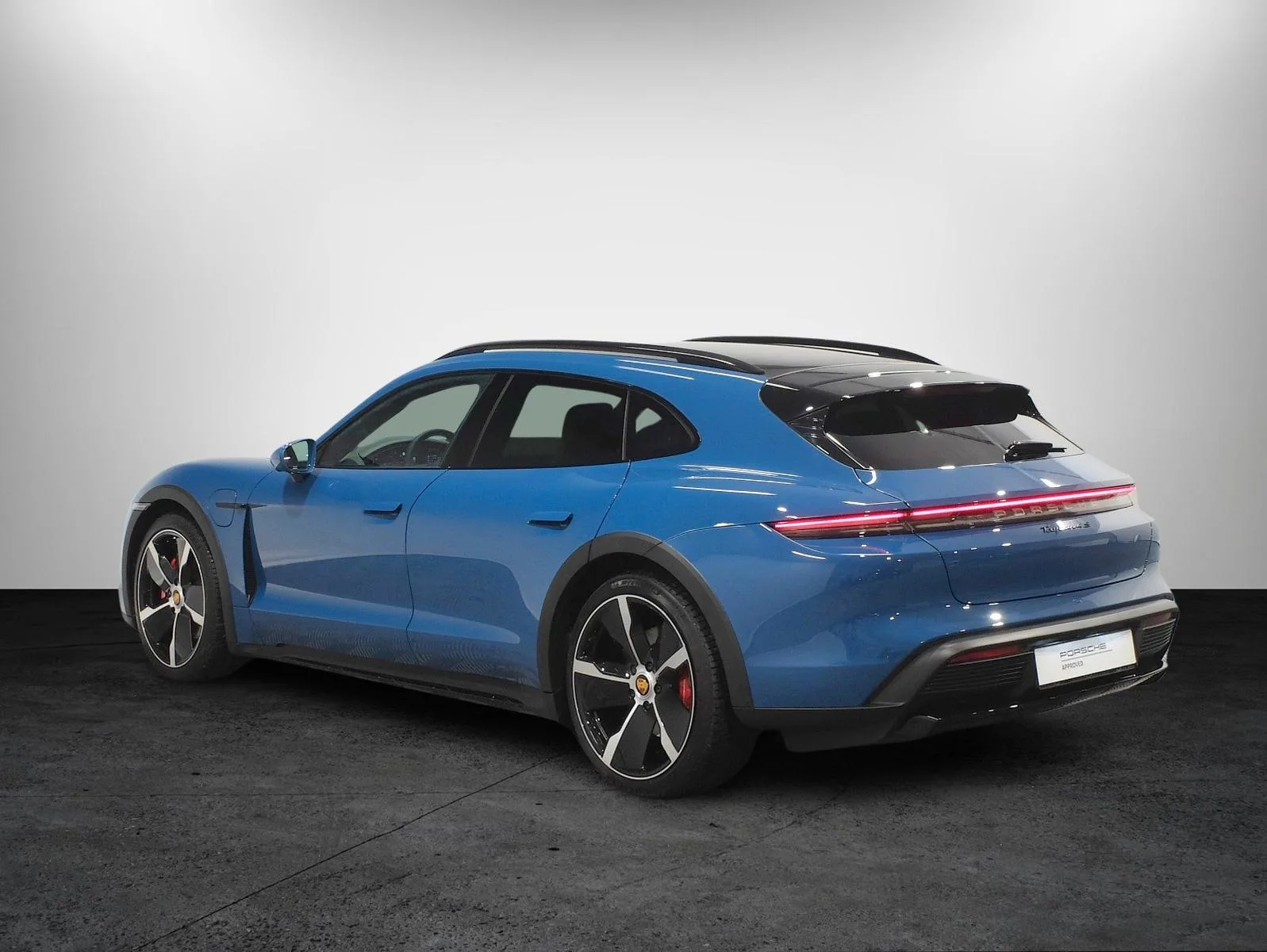 2023 Porsche Taycan Cross Turismo 4S, 6/26