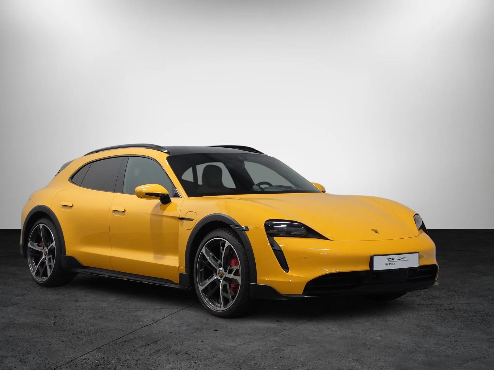 2023 Porsche Taycan Cross Turismo 4S, 3/27