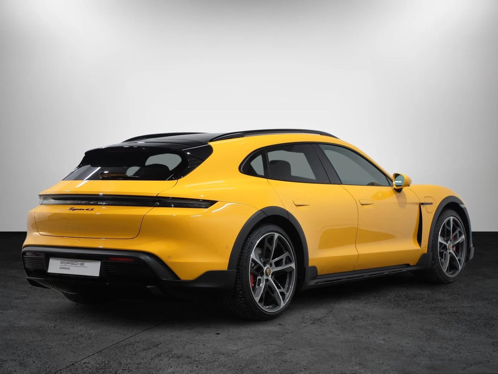 2023 Porsche Taycan Cross Turismo 4S, 4/27