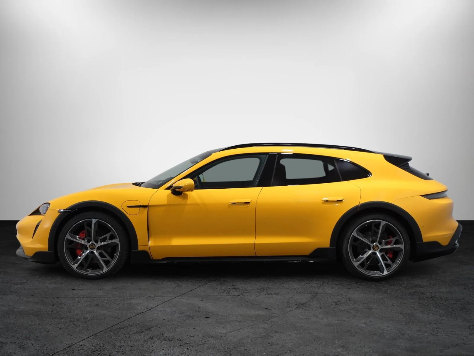 2023 Porsche Taycan Cross Turismo 4S, 7/27