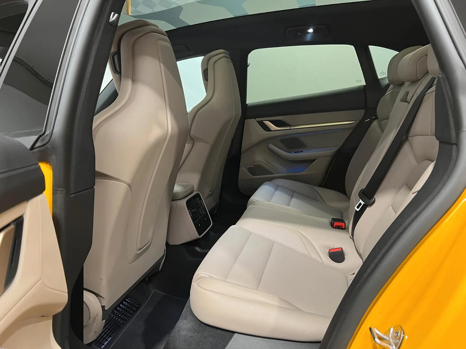2023 Porsche Taycan Cross Turismo 4S, 20/27